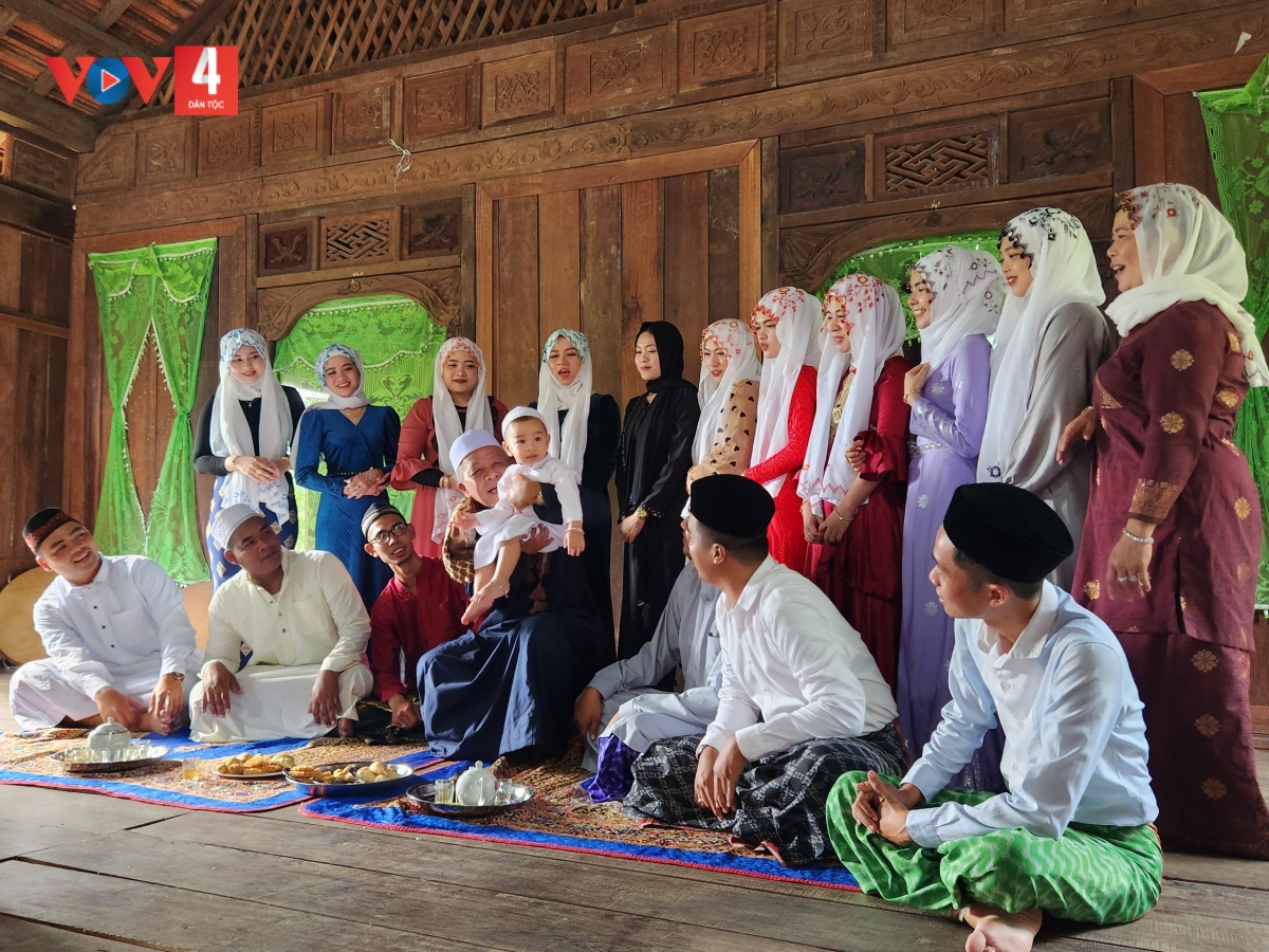 Văn hóa Chăm An Giang